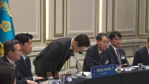 이 대통령, 참사 유족에 공식 사과…"국민 지키는 게 제1책임"