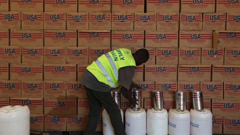 트럼프 원조삭감에 미 비축 구호식량 500톤 폐기 예정