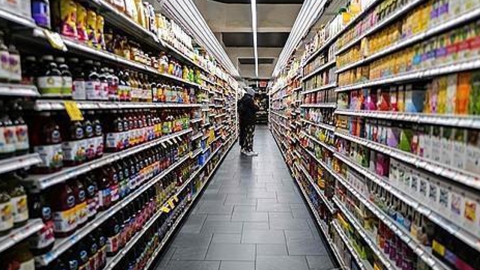 미국 6월 소매 판매 전월 대비 0.6% 증가..."관세 대비 사재기 영향"