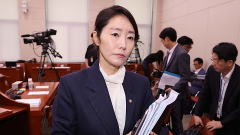 강선우 임명 수순에 "갑질, 주관적" vs "아부 불패"