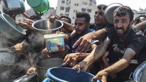 사흘간 43명 굶어 죽었다...처절한 가자지구 기아 위기
