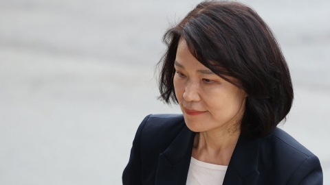 이진숙 방통위원장, 대통령실 휴가 반려에 SNS로 공개 반박