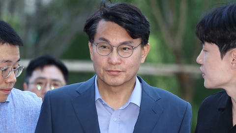  '공천 개입 의혹' 윤상현, 특검 소환 조사 종료