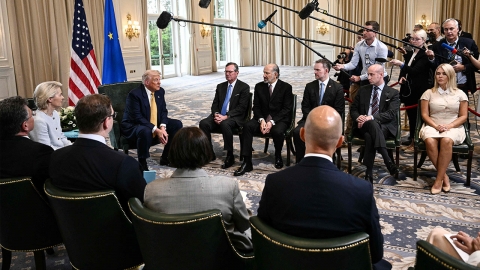  미-EU 정상, 관세협상 돌입...'막판 담판' 모색