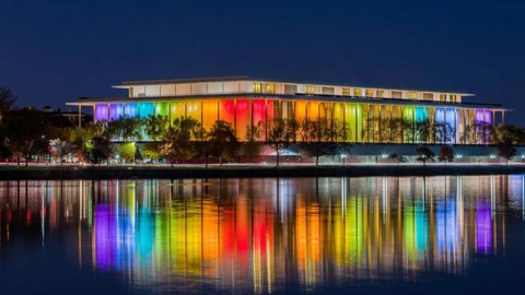 워싱턴 대표 공연장 '케네디 센터 → 트럼프 센터' 개칭 추진...'트럼프 환심 사기' 입법