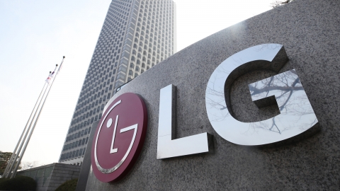 [속보] LG에너지솔루션 "3년간 6조 원 규모 LPF 배터리 공급계약 체결"