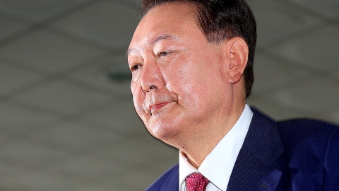 윤석열, \'실명 우려\'까지 들며 호소...오늘도 버티기 들어가나? [Y녹취록]