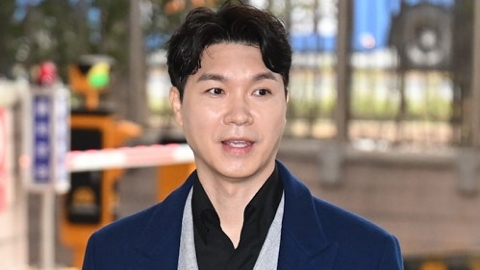 ‘협박 피소’ 박수홍 측 “언론플레이 의심…법적 대응 검토”