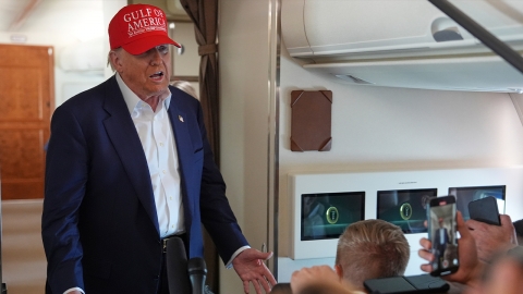 트럼프 "러시아 행동 역겹다...제재 부과할 것"