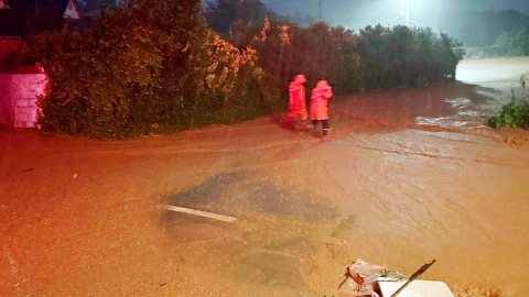 전남 무안에 시간당 142mm 극한 호우...경남에 호우경보
