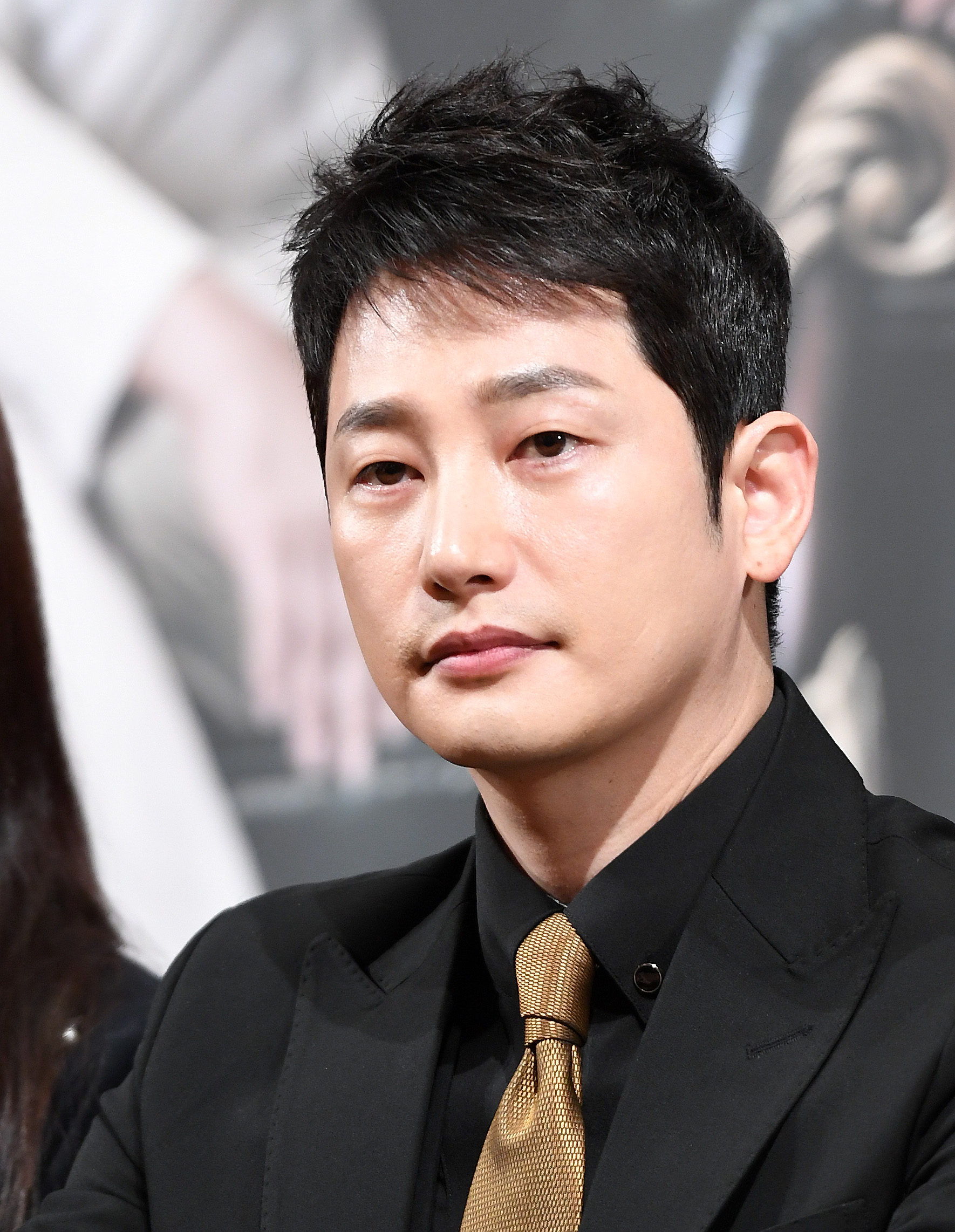  박시후 '가정파탄 의혹'…폭로자 전 남편 "여성 소개받은 적 없다"