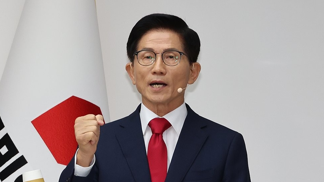 김문수 "계엄해서 아무도 안 죽어...尹 재입당 받아줄 것"