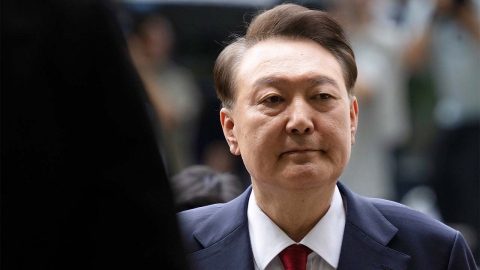"의자째 옮기다 떨어져"...특검과 충돌 후 의무실 간 尹 [Y녹취록]