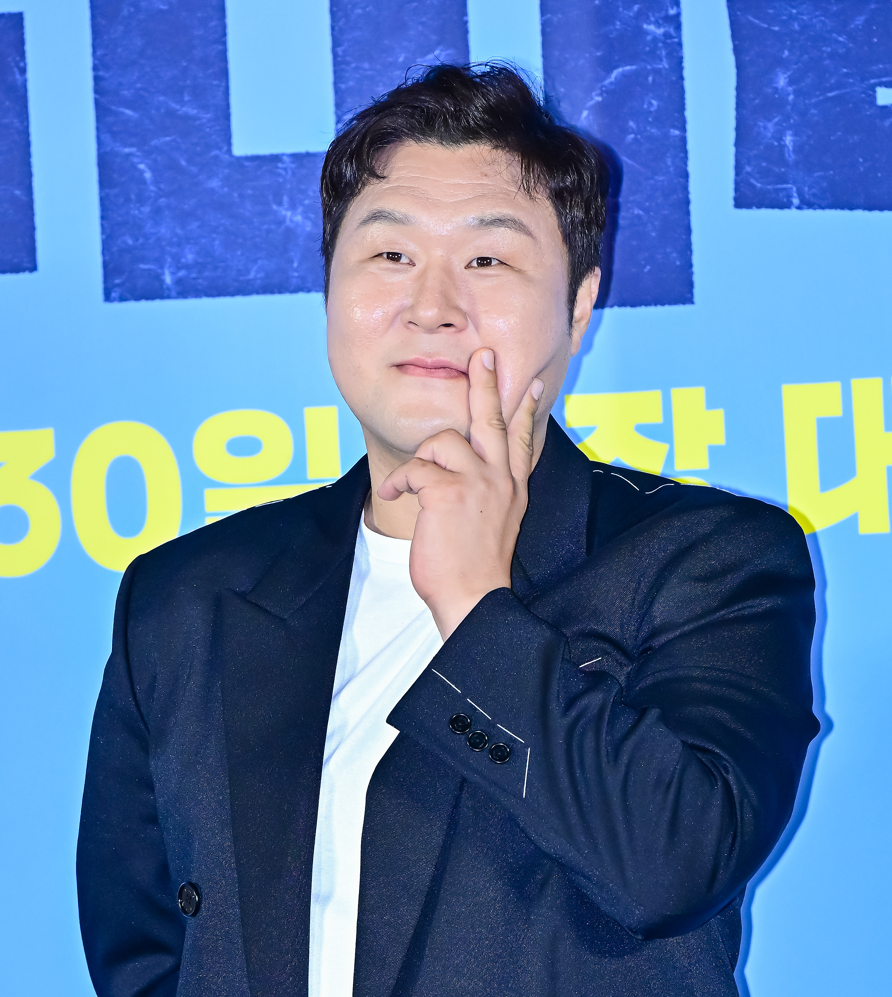 '투 머치 토커' 윤경호, 예능 출연 후 이불킥 “자숙의 시간 가질 것”