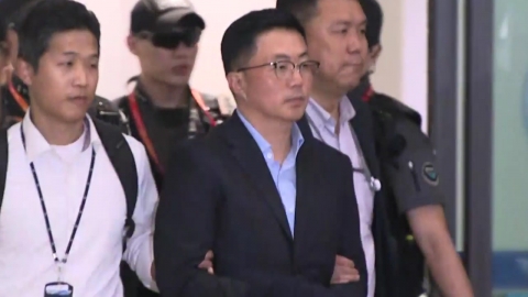 '김건희 집사' 김예성 공항서 체포...특검 사무실로 인치