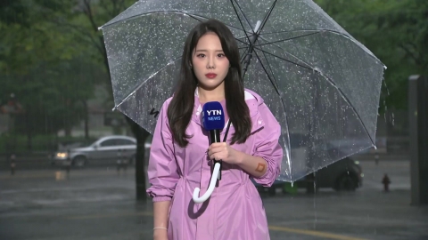 [출근길 YTN 날씨 8/13] 출근길 중부 \'국지성 호우\'…내일까지 최고 200mm↑