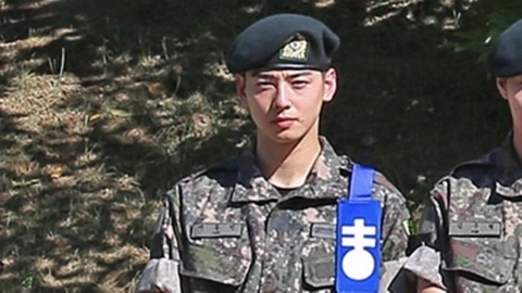 차은우, 훈련소 근황 공개…숨길 수 없는 비주얼 
