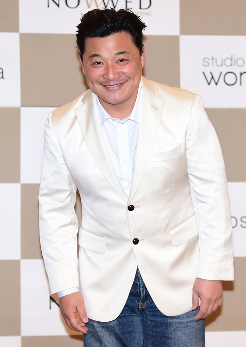  윤정수, '조선의 사랑꾼' 합류…미모의 예비신부 공개
