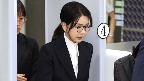 [뉴스NIGHT] '4398번 수용자' 김건희...조국 맞이 분주한 혁신당