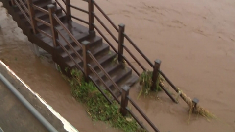 중대본 "집중호우로 1명 사망·700여 명 대피"