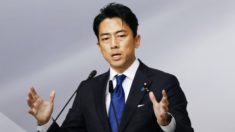 교도통신 "고이즈미 신지로 일본 농림수산상, 야스쿠니신사 참배"