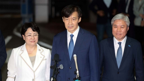 "검찰 독재 종신되는 상징적 장면"…석방 뒤 첫 메시지 내놓은 조국 [Y녹취록]