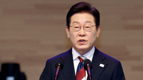 국정지지율 떨어져 첫 50%대...부정적 여론에 \'광복절 특사\'가 큰 차지 [Y녹취록]