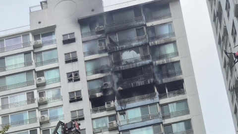 서울 창전동 아파트에서 불…2명 숨지고 13명 부상