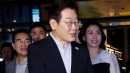 [현장영상+] 이 대통령 부부, 휴일 영화관 깜짝 등장...국민과 '독립군' 관람