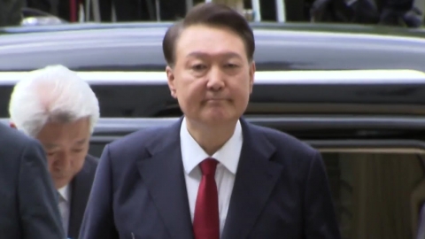 윤석열, 내란 재판 5회 연속 불출석...궐석재판 진행