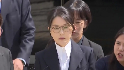  특검 "김건희, 9시 43분 도착 10시 조사 시작"