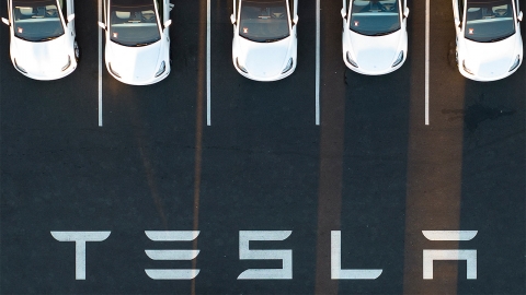 "테슬라, 판매 부진에 영국에서 리스 요금 반값"