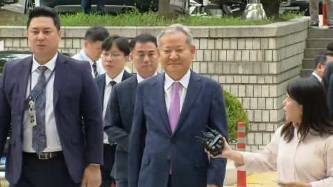 특검, 이상민 전 장관 구속기소…"직권 남용해 내란 가담"