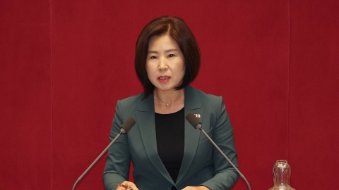 "여성도 현역병 복무해야"…국힘 김미애 병역법 개정안 발의