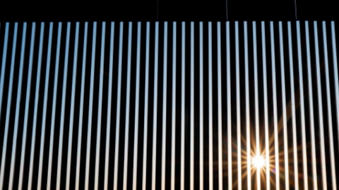 트럼프, 멕시코 국경 장벽에 검은칠 지시..."뜨거워 못오를 것"