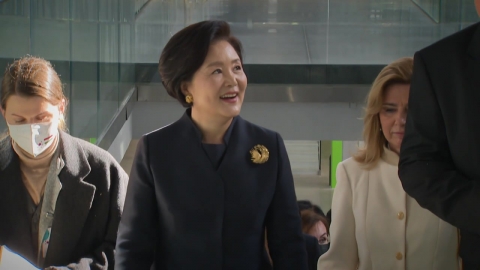 경찰, 김정숙 여사 \'옷값 특활비\' 의혹 무혐의 결론…3년 5개월만