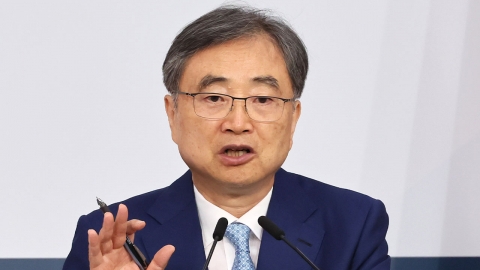 "조현 장관 방미, 예정된 일정...미국 압박 거센 건 사실"