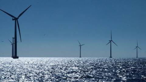 트럼프 행정부의 풍력 사업 중단 명령에 덴마크 오스테드 주가 급락