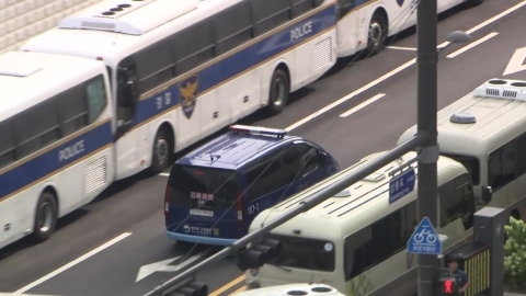  김건희, 광화문 특검 도착...기소 전 마지막 조사