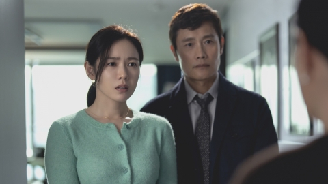 '어쩔수가없다' 손예진, 박찬욱 감독표 여성 캐릭터 계보 잇는다