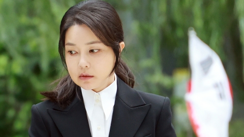 전 영부인 첫 구속 기소…법정 선 김건희 공개될까