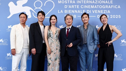 박찬욱 '어쩔수가없다'...비평가 만점 "걸작" 잇따라