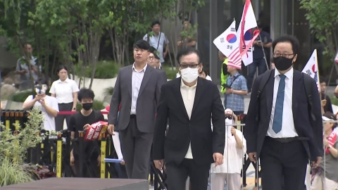 "건진법사, 일부 진술 변화"…목걸이 찾아낼까