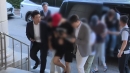 [현장영상+] '초등생 유괴 시도' 2명 영장실질심사...법원 출석
