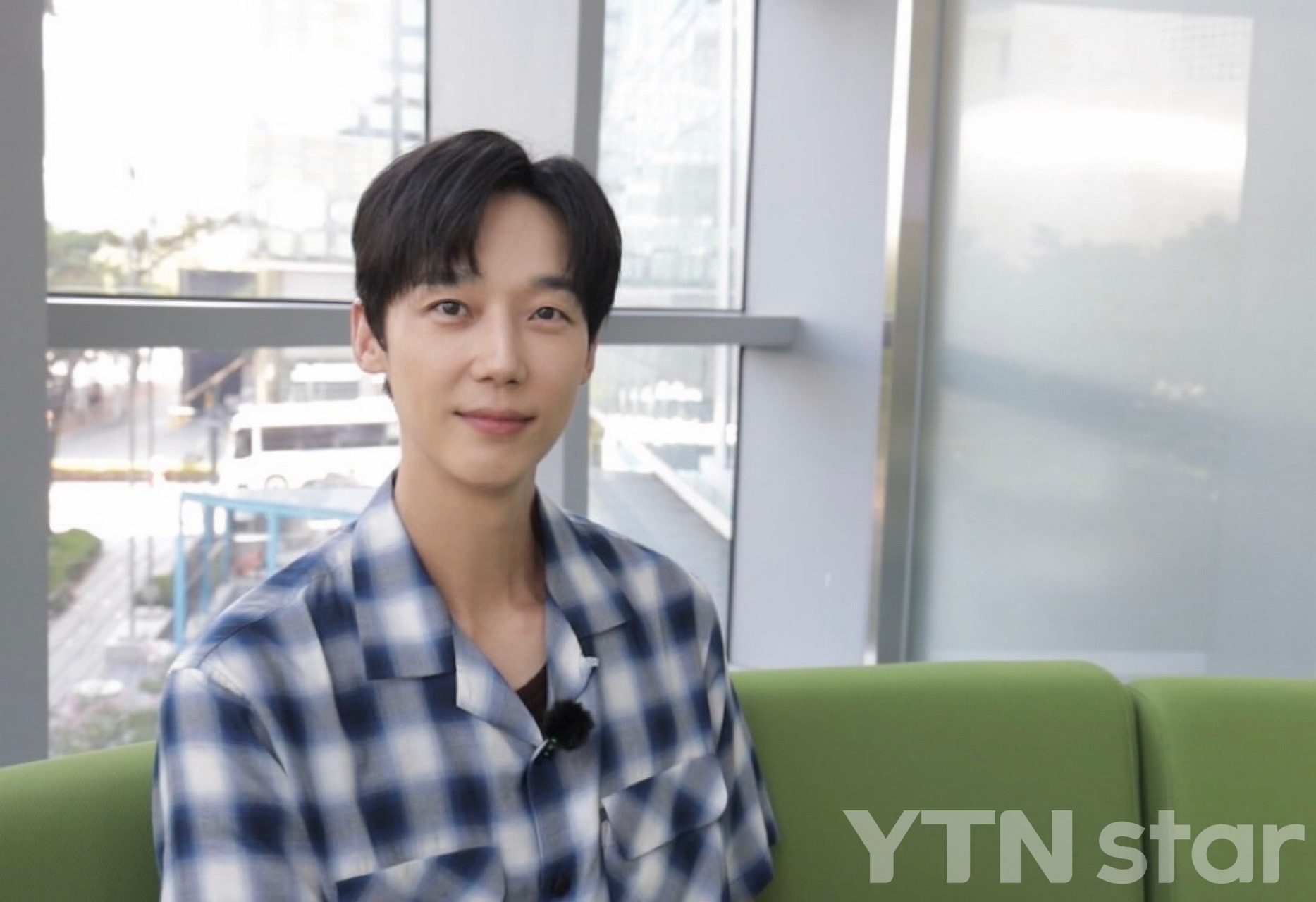 [리브투게더②] 윤종훈 "반려견 물림 사고 피해…'언제든 물 수 있다' 늘 긴장"
