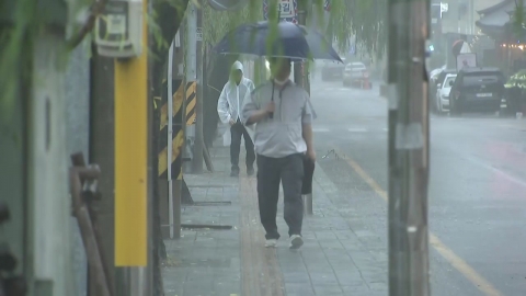 [날씨] 인천·경기 북부 호우주의보, 서쪽 최고 100mm…영동 비껴가