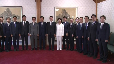 당정대, 오늘 '검찰청 해체·기재부 분리' 개편안 확정