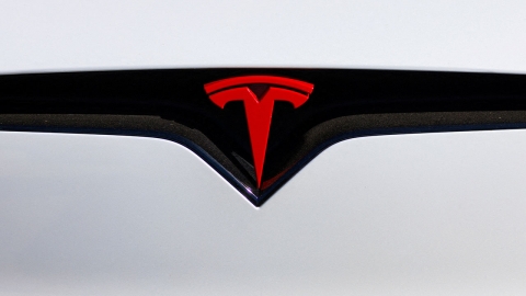 "테슬라, 미국 전기차 시장 점유율 38%...8년 만에 최저"