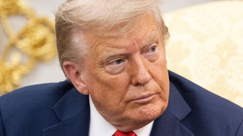 외식 나갔다  '친팔레스타인 시위대' 맞닥뜨린 트럼프..."당신은 히틀러"