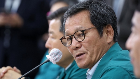 "맘카페에 댓글 달아라"…여성 공무원 모아 지시한 강릉시장